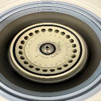 Thermo Fresco 21 Centrifuge image 1